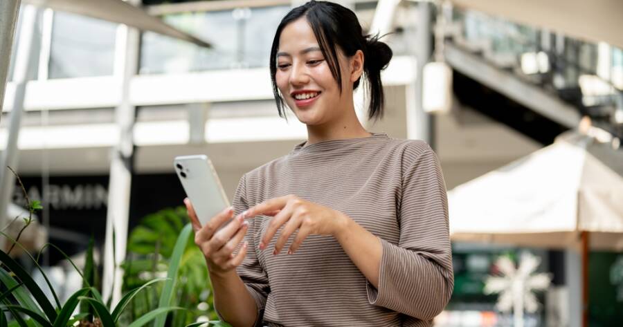 How Do Unlimited Data Plans Enhance Connectivity?